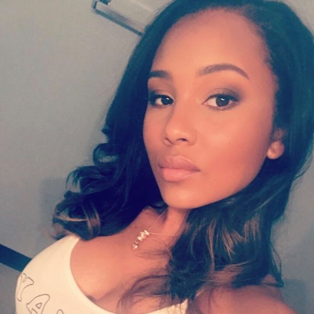 Meet your Posher, Bria